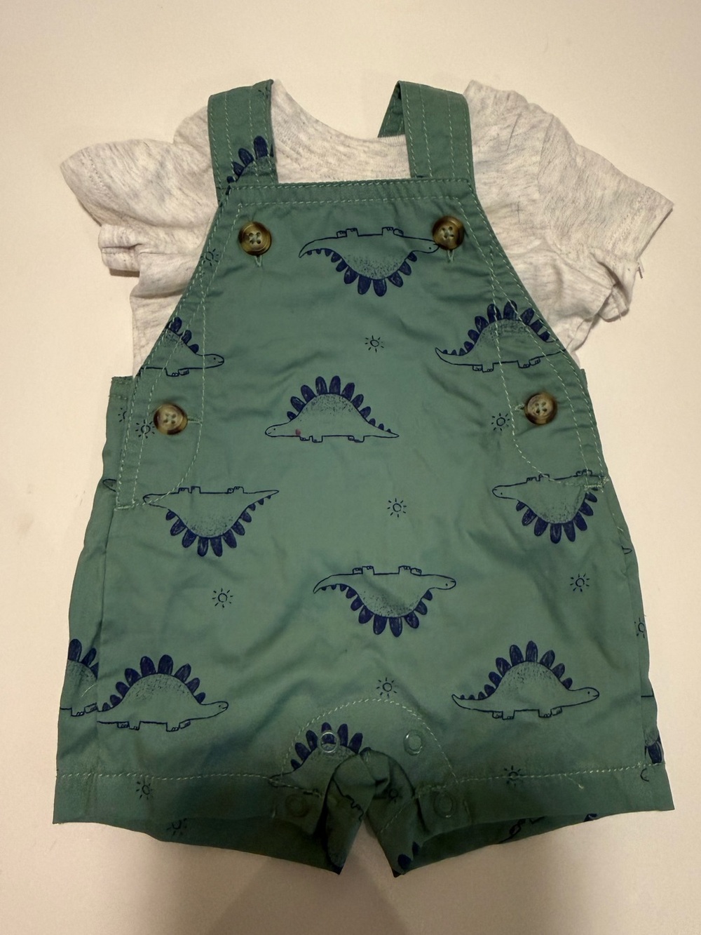 Carter’s Newborn Sage Green 2-Piece Set + Grey T-Shirt